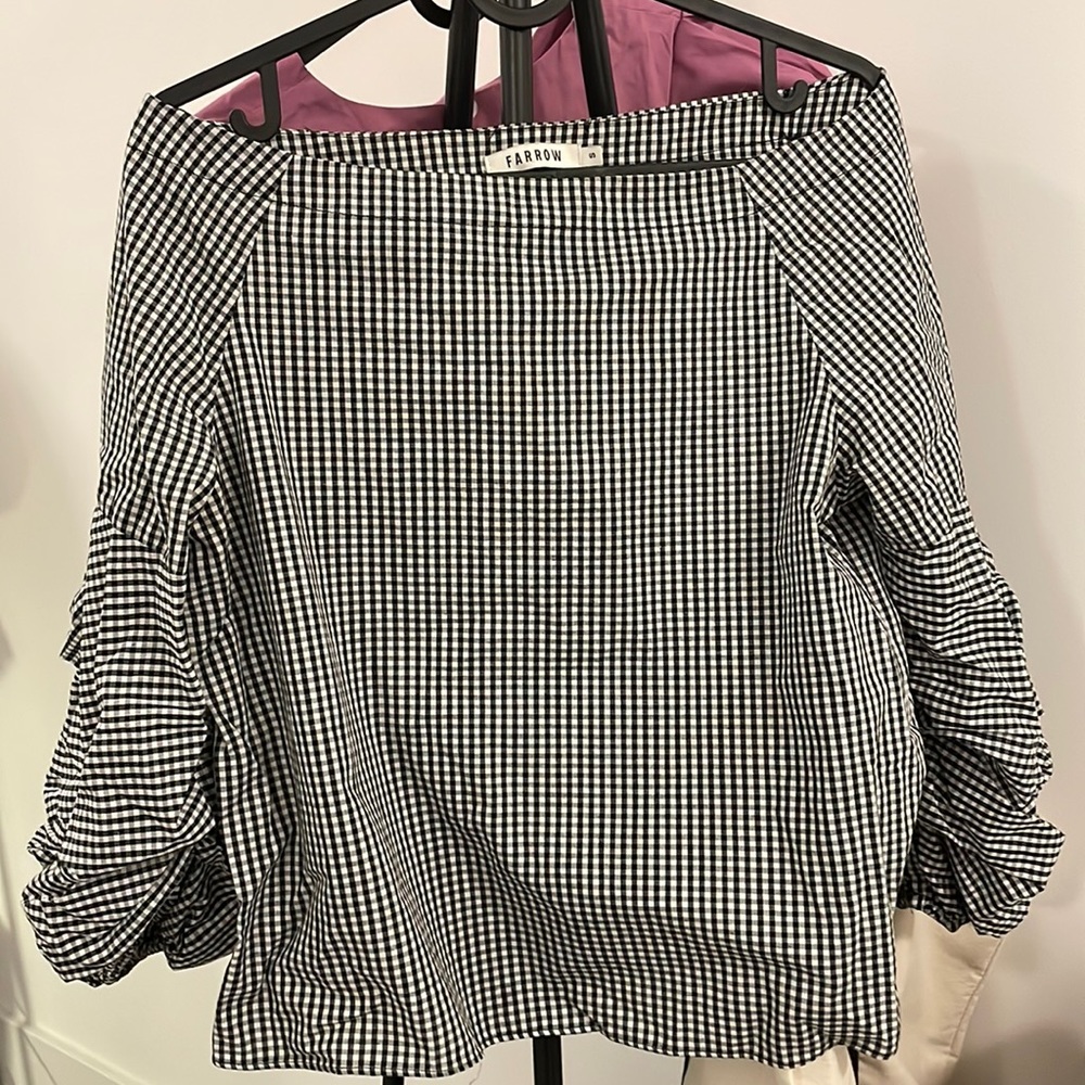 Designer top